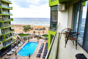 Sea Gem 2BR apt Spa n Pool ALEZZI Beach resort